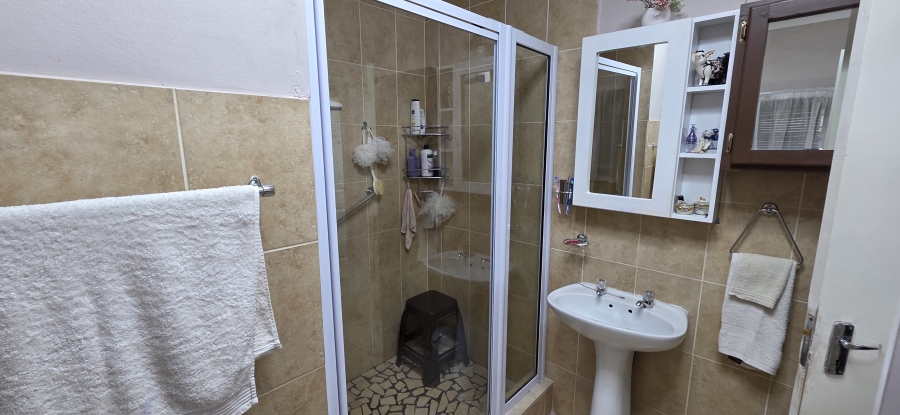 4 Bedroom Property for Sale in Monument Heights Northern Cape